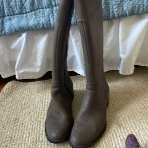 Born high boots